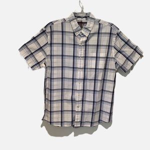 IZOD, Short sleeve shirt,Blue and White.  Button front, size XL.